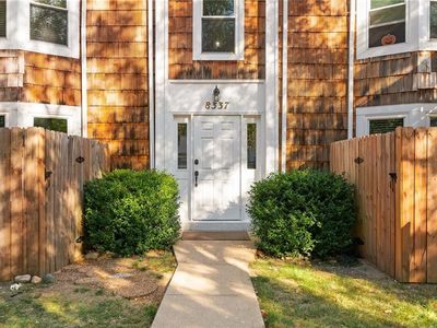 8337 Lowell Ave APT 2, Overland Park, KS, 66212