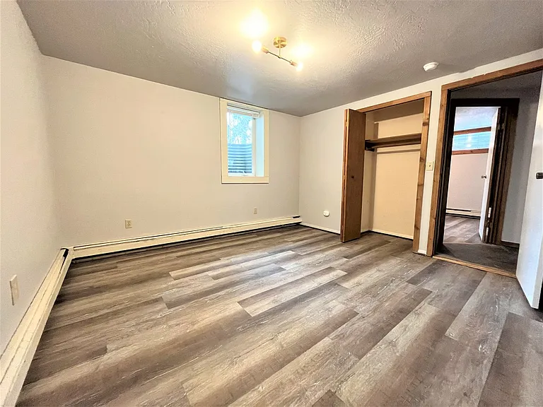 524 S 5th St E #B — Photo 12