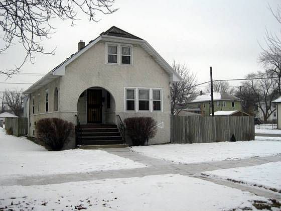 1st image of 645 S 13th Ave