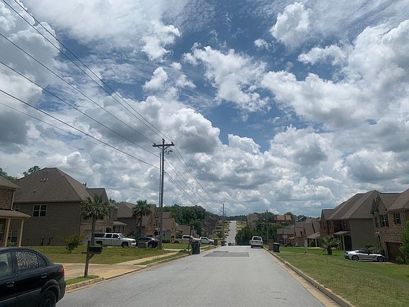 4th image of 50 White Pine Way