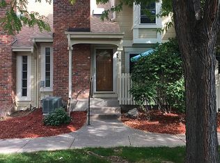2862 W Long Dr APT B, Littleton, CO 80120