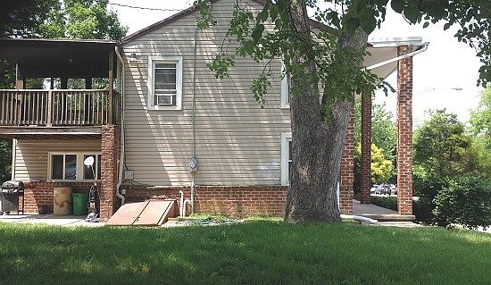 2nd image of 730 Edgar St