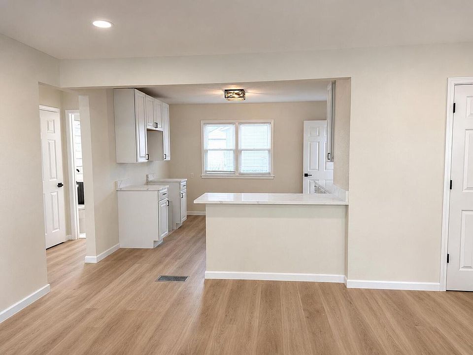 2nd image of 8034 W Grantosa DRIVE