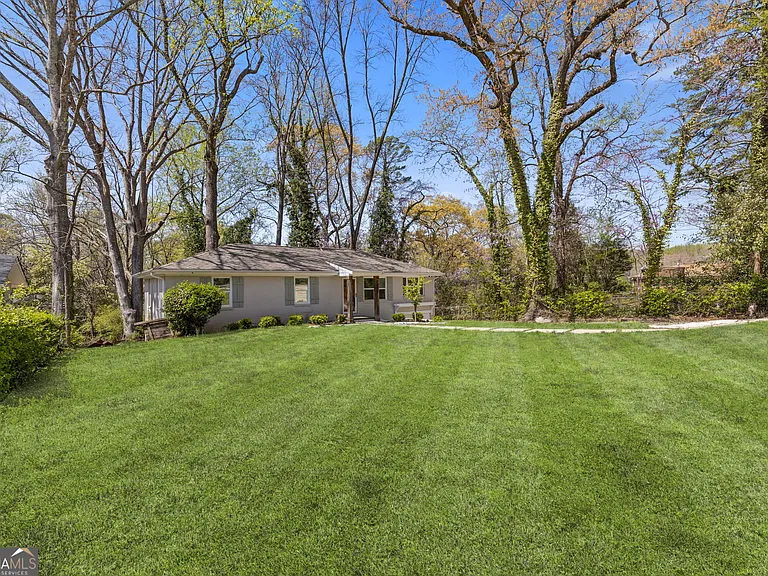 2779 Horse Shoe Dr — Photo 27