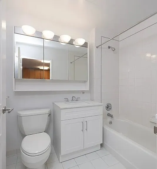 301 Elizabeth St #610 — Photo 5