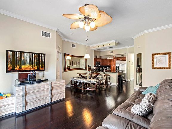 5th image of 3310 Palomino Drive #611-6