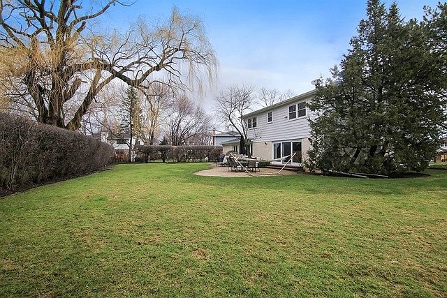 2nd image of 1730 W Summit Ct