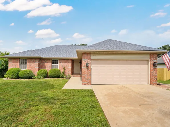 403 Deer Run, Willard, MO 65781