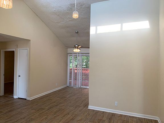 4th image of 316 Woodale Dr