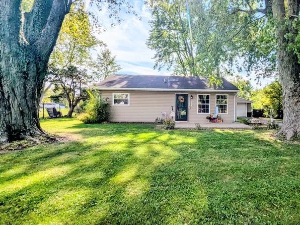 409 Parkway St, Whiteland, IN 46184