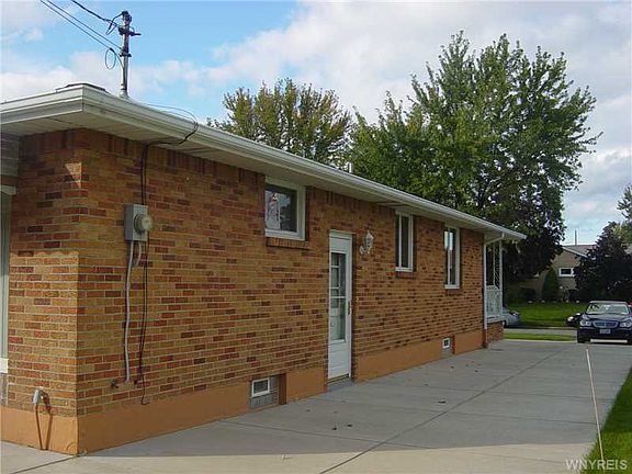 2nd image of 67 Alder Pl