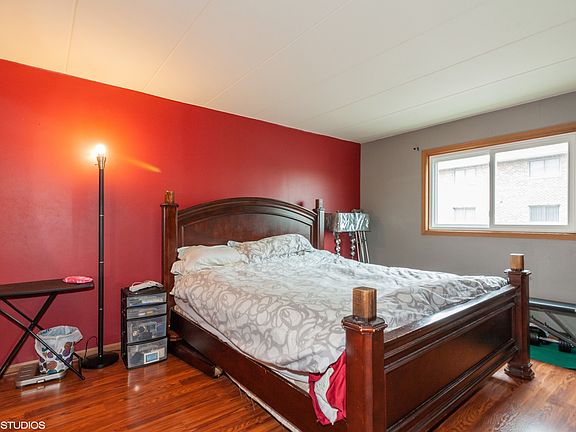 5th image of 8834 W 140th St Unit 2B