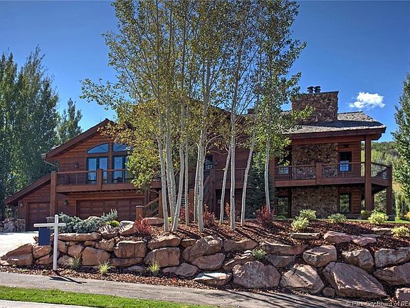 3rd image of 2490 N Silver Cloud Dr