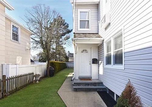 30 N Maryland Ave #B Photo 1