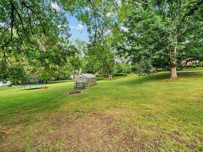 3302 S Park Rd — Photo 23