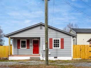 209 N Washington Ave, Dunn, NC 28334