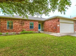 406 Lydia Ln, Thrall, TX 76578