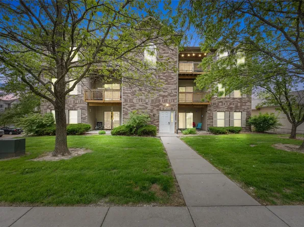 2853 Coral Ct APT 304, Coralville, IA 52241