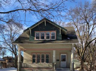 1111 Douglas Ave, Yankton, SD 57078