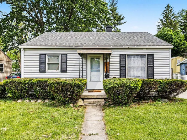 1733 Sycamore St, Niles, MI 49120
