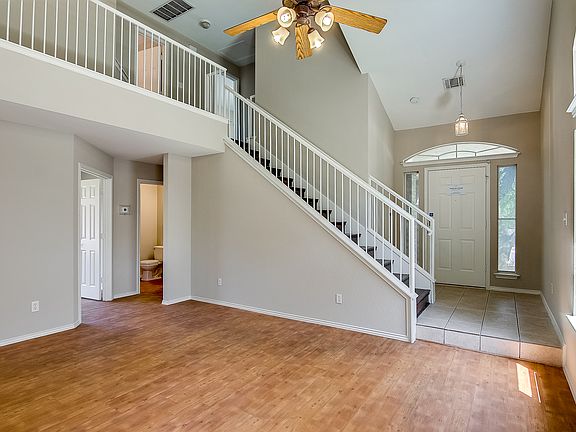 3rd image of 2603 Greenlee Dr