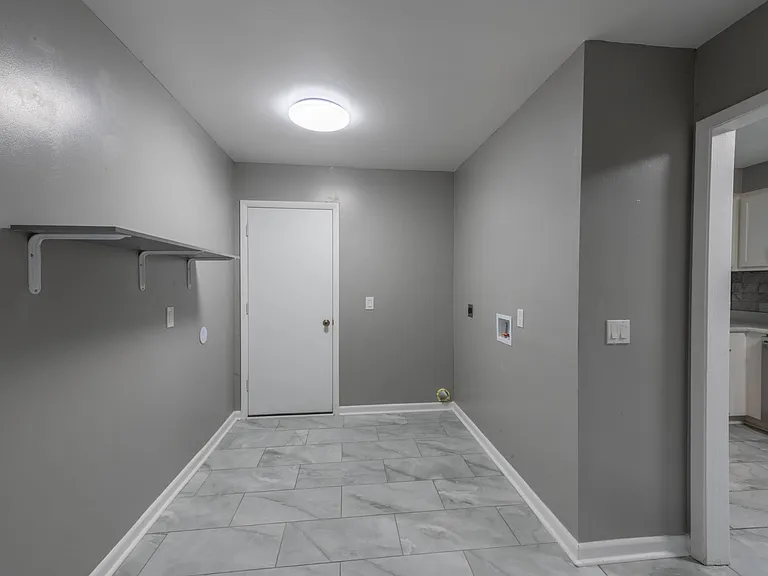 1532 Leestan Ct — Photo 28