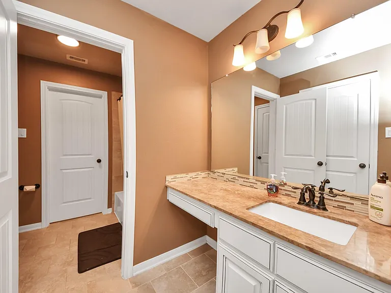 2895 Ragusa Ln — Photo 36
