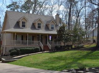 10930 N Harbor Rd, Soddy Daisy, TN 37379