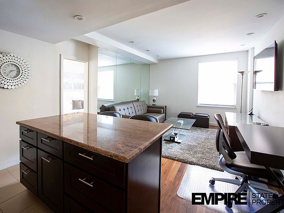 3rd image of 150 W 51st St APT 1504