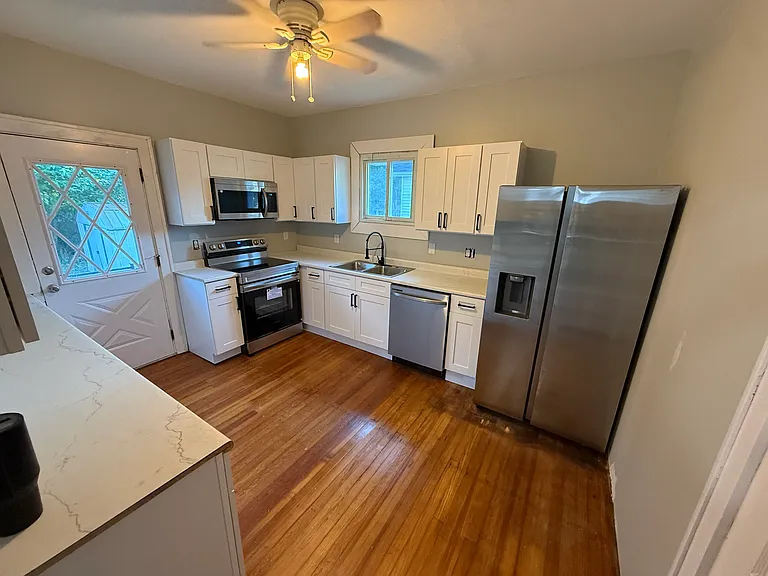 1625 Euclid Ave — Photo 3