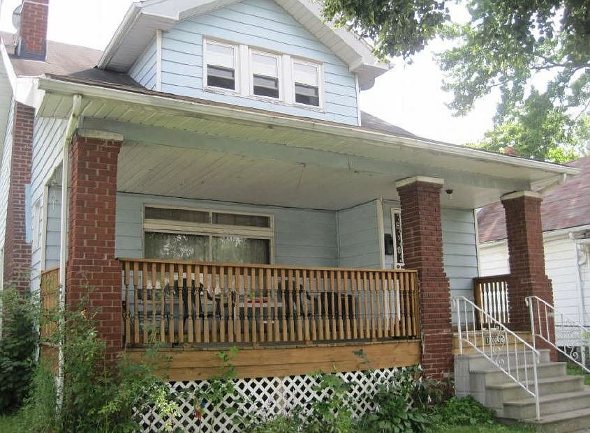 1st image of 10416 Avon Ave