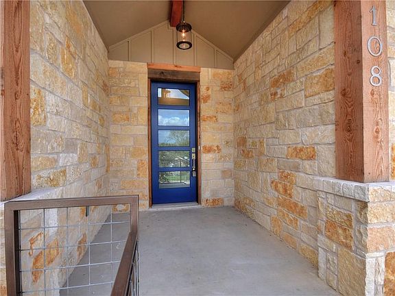 2nd image of 108 Primrose Ln
