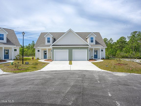 3rd image of 227 Sandpiper Place