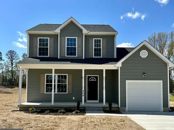 484 Coyle Rd, Clayton, NJ 08312