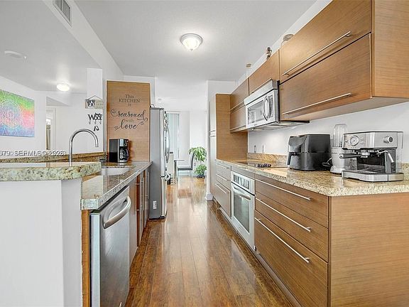 3rd image of 2681 N Flamingo Rd APT 1201S