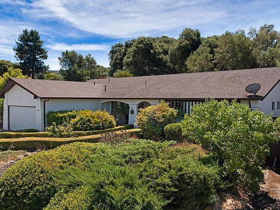 2nd image of 4736 Stonehedge Drive