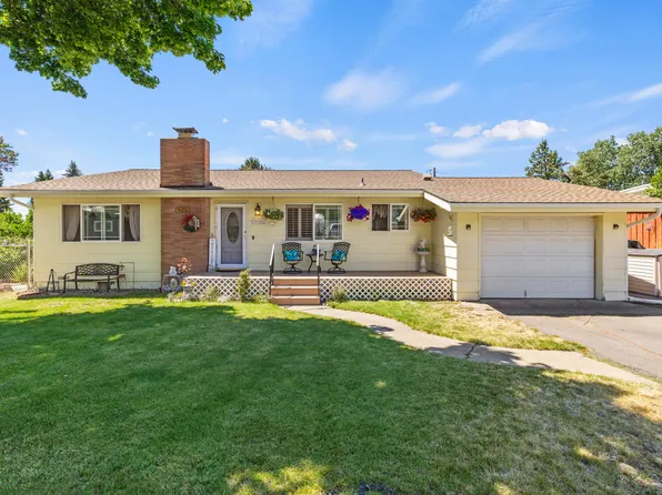 1140 McClellan Dr, Klamath Falls, OR 97603