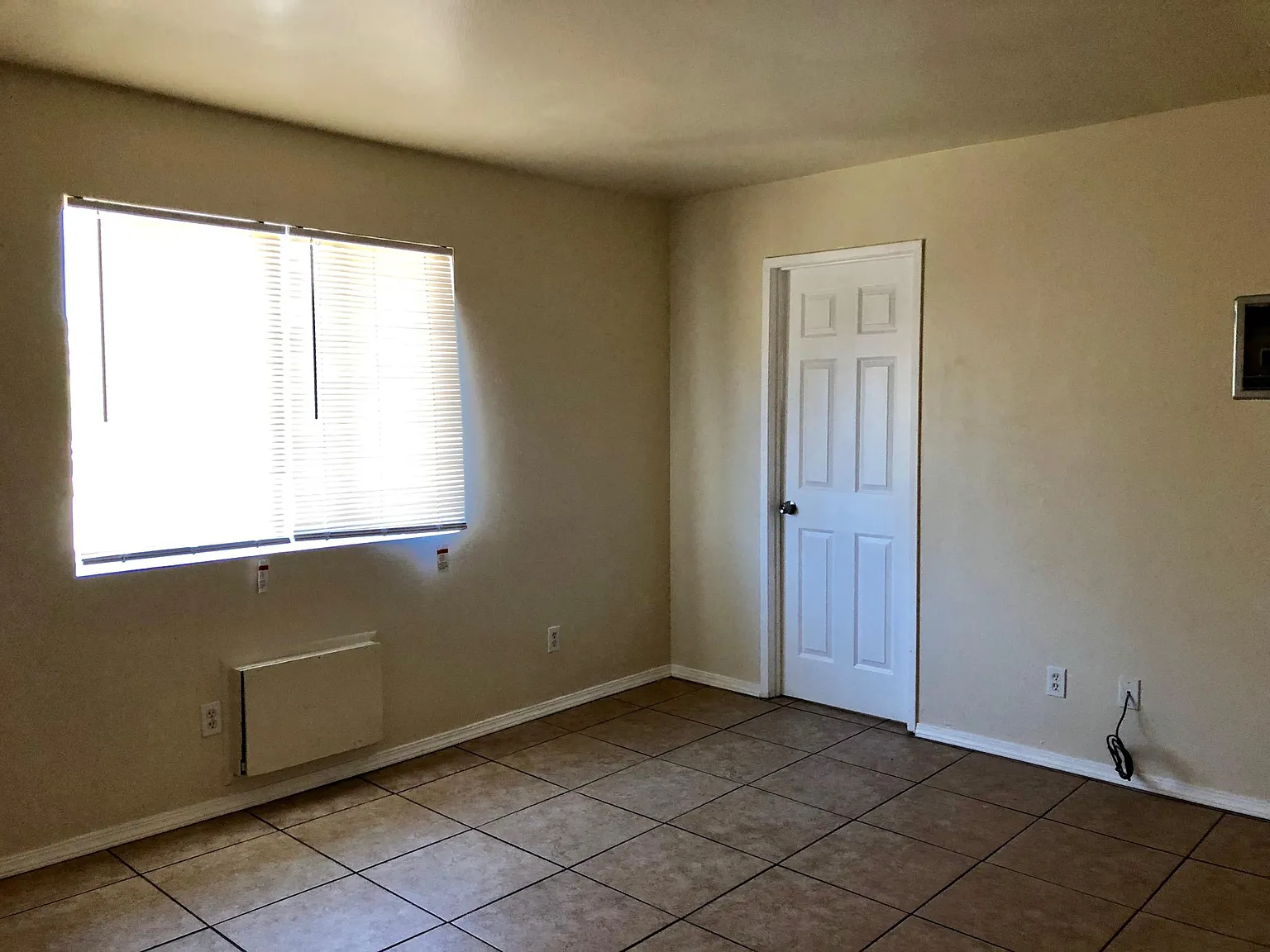 3634 S Bonita St — Photo 4