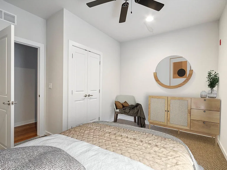 The Residences at 3820 — Photo 10