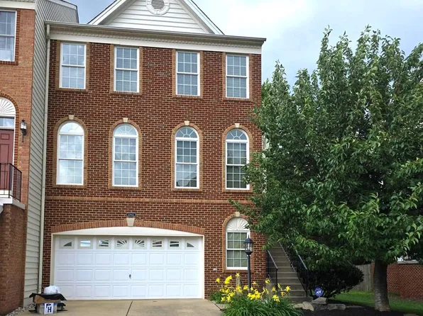 22612 Scattersville Gap Ter, Ashburn, VA 20148
