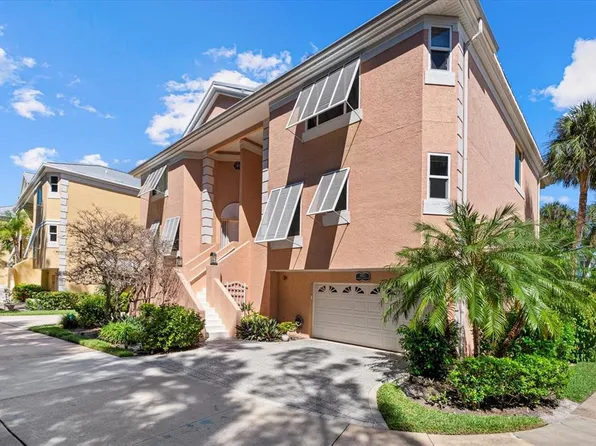 3942 Hamilton Club Cir #13, Sarasota, FL 34242