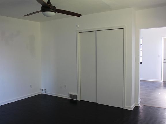 4th image of 2514 Sunset Blvd APT 5