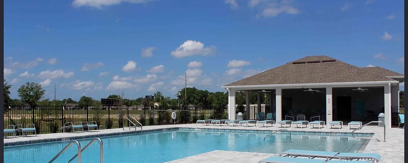3 bed, 2.5 bath, 1458 sqft, $1,800 — Photo 4