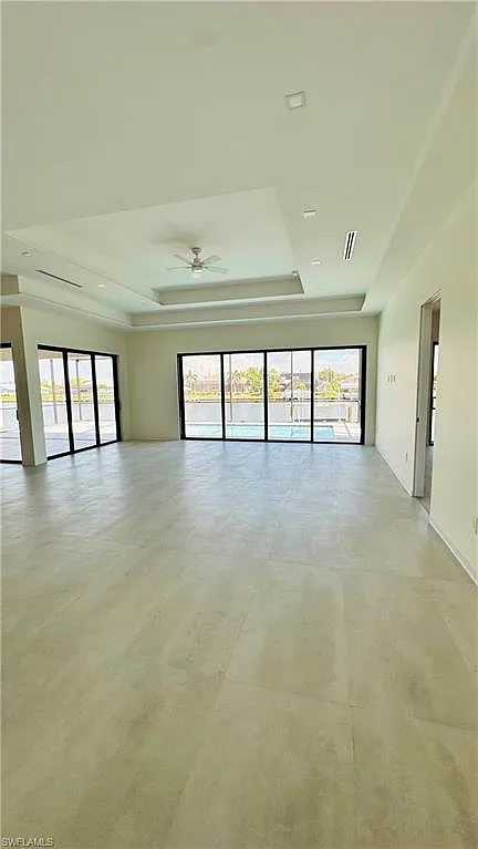 Gulf Cove — Photo 3