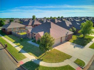 10900 SW 30th St, Yukon, OK 73099