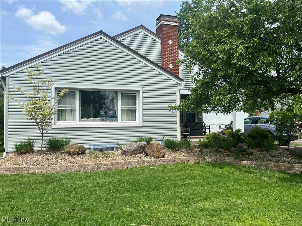 Real estate listing image