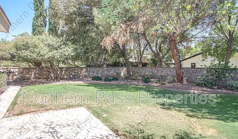 612 Willow Glen Dr — Photo 30