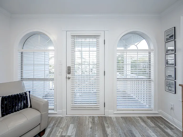 1102 Stanfield Point Rd — Photo 42