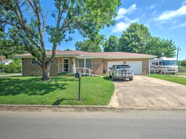 2808 Estelle Ave, Muskogee, OK 74401