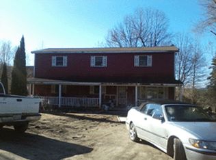 15 Rockwell Rd, Great Barrington, MA 01230